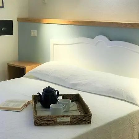 Guest house Cinema House *